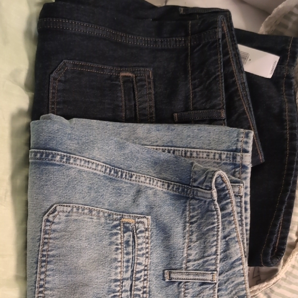TWO pairs old navy jeans 12 wide leg NWT - Picture 2 of 5